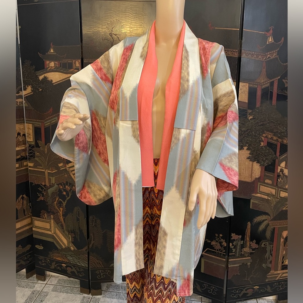 Vintage lined Japanese kimono turned into haori